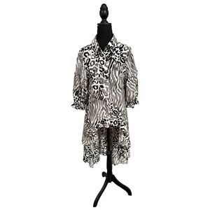 PATRIZIA LUCA Ruffle Print High-low Button-up
Tunic Top